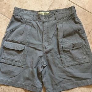 Cabelas 7 pocket hiker shorts size 12